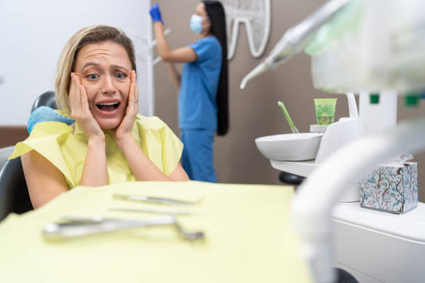 Best Emergency Gum Treatment in Kendall West, FL